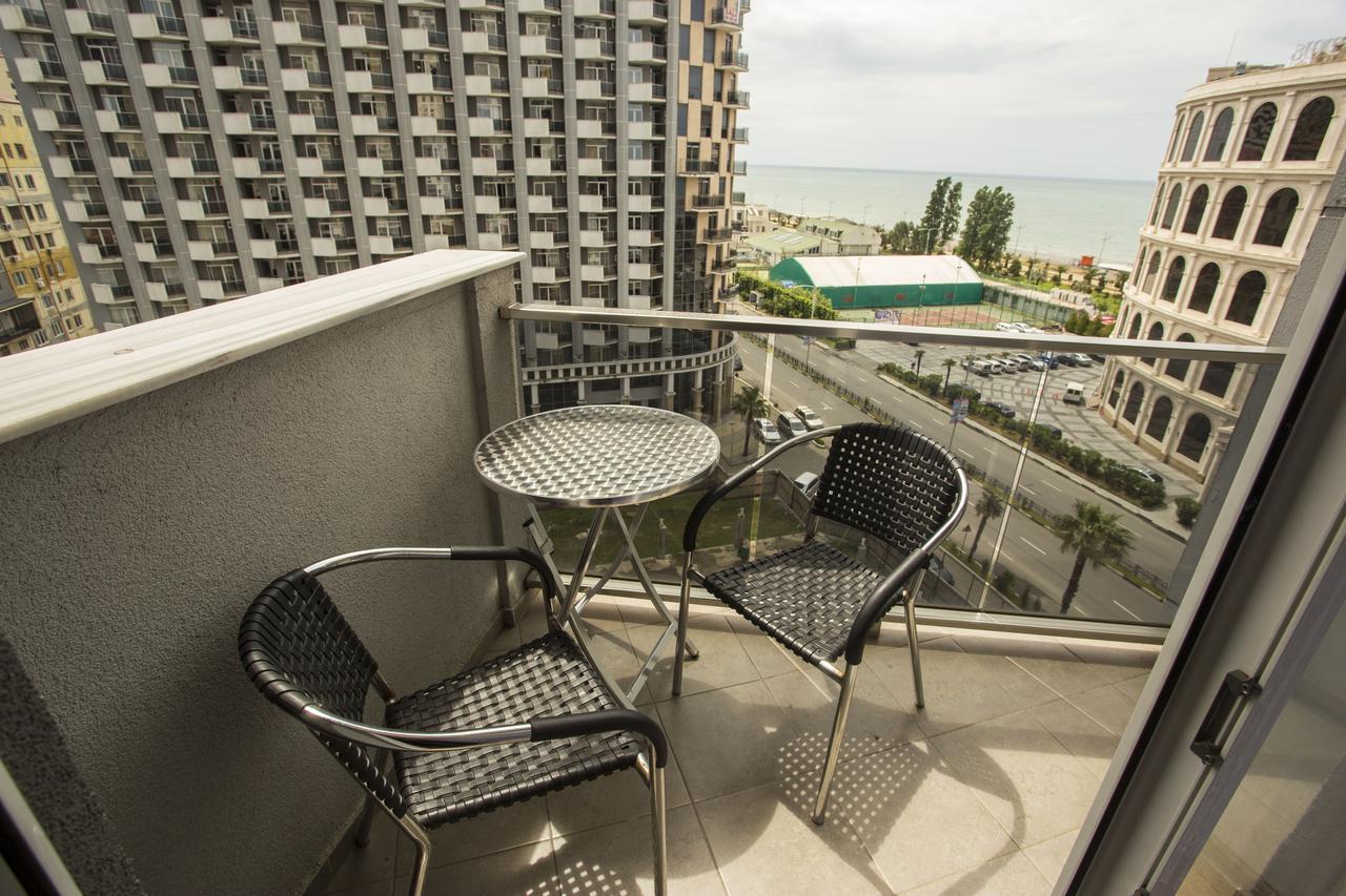 Apartment On Sherif Khimshiashvili Street 15B Batumi Exteriér fotografie