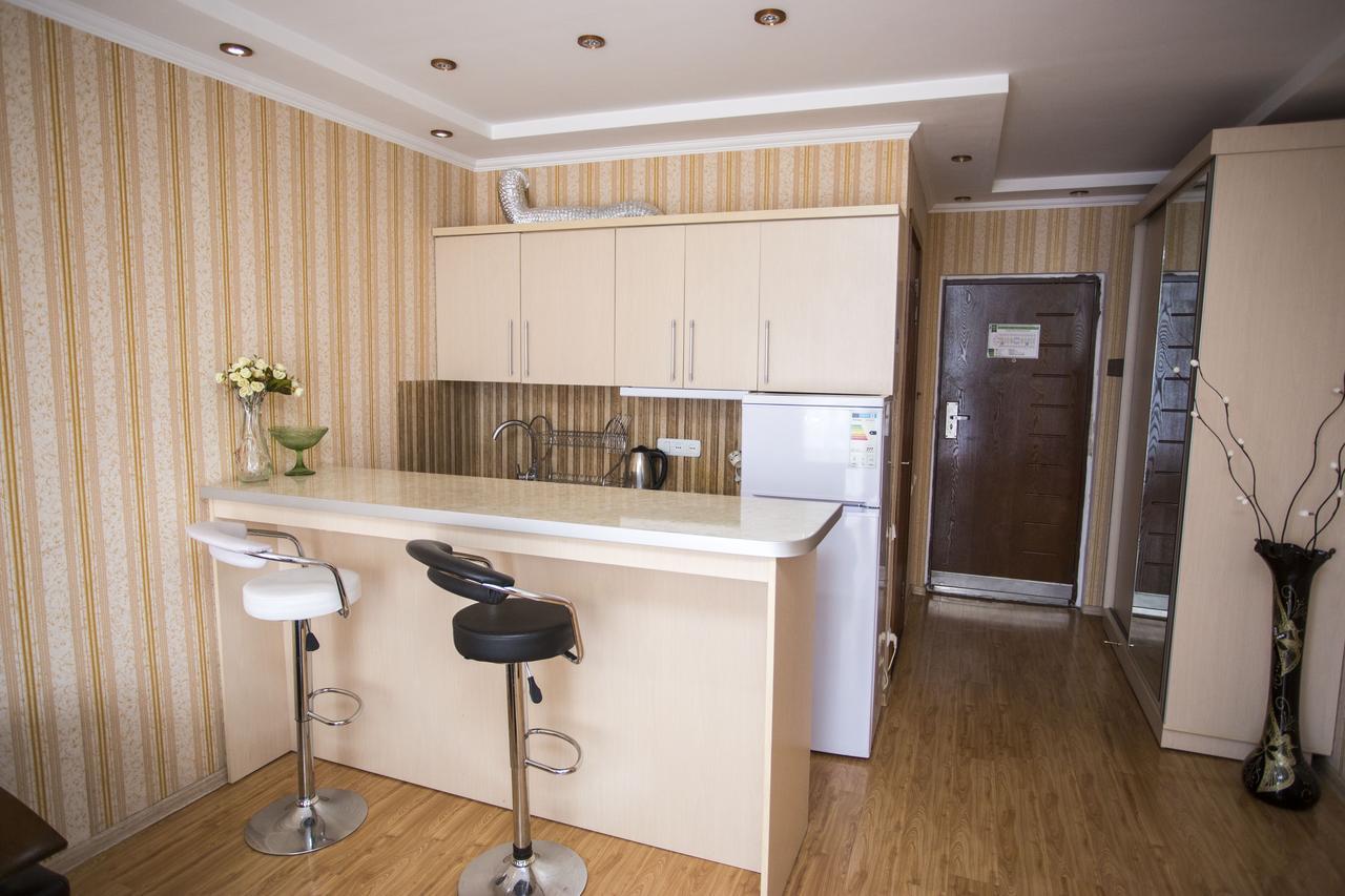 Apartment On Sherif Khimshiashvili Street 15B Batumi Exteriér fotografie