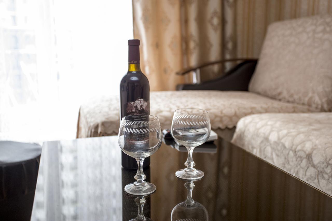 Apartment On Sherif Khimshiashvili Street 15B Batumi Exteriér fotografie